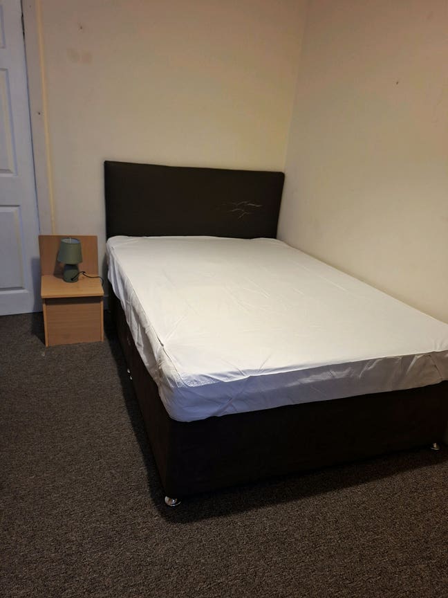 A double room for rent Main Photo