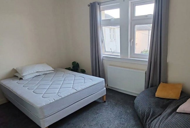 Double room - All bills included  Main Photo
