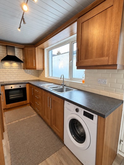 2 Rooms for 1 - Portadown Living  Main Photo