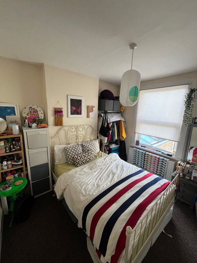 Double bedroom in West Norwood  Main Photo