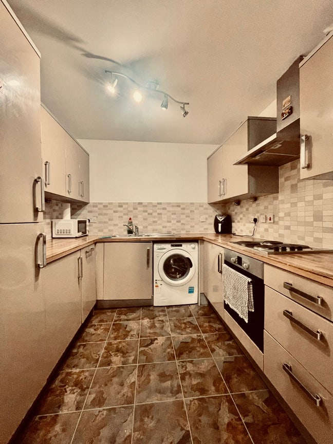 Nice clean property  Main Photo