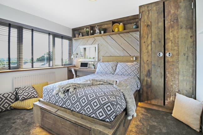 2 x Lovely Double Rooms - Southgate Crawley Main Photo