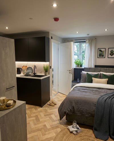 Private Rooms in Warrington | Low Deposit  Main Photo