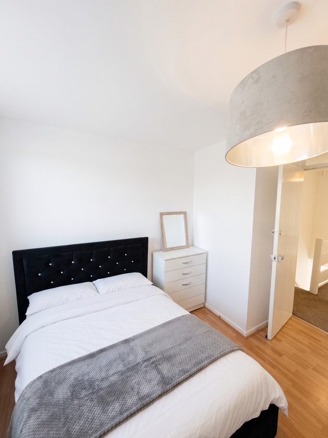 Double Room Available  Main Photo