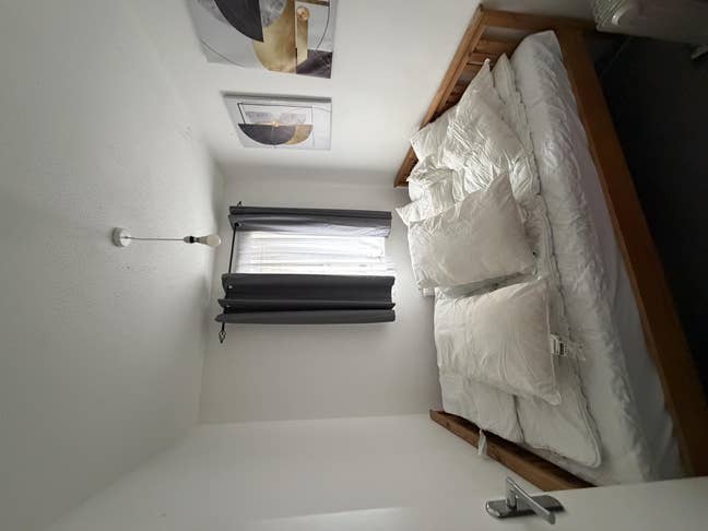 Spacious Rooms in Modern 3-bed house (Se28). Main Photo