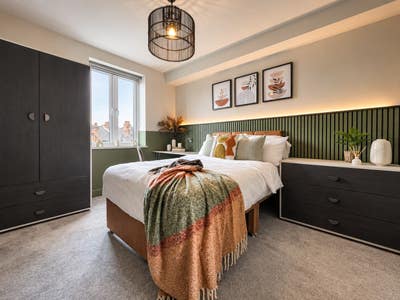 Modern En-Suite Double | Bills Inc | Tulse Hill Main Photo