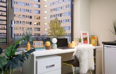 KCL Students Only - Studio Apartment Main Photo