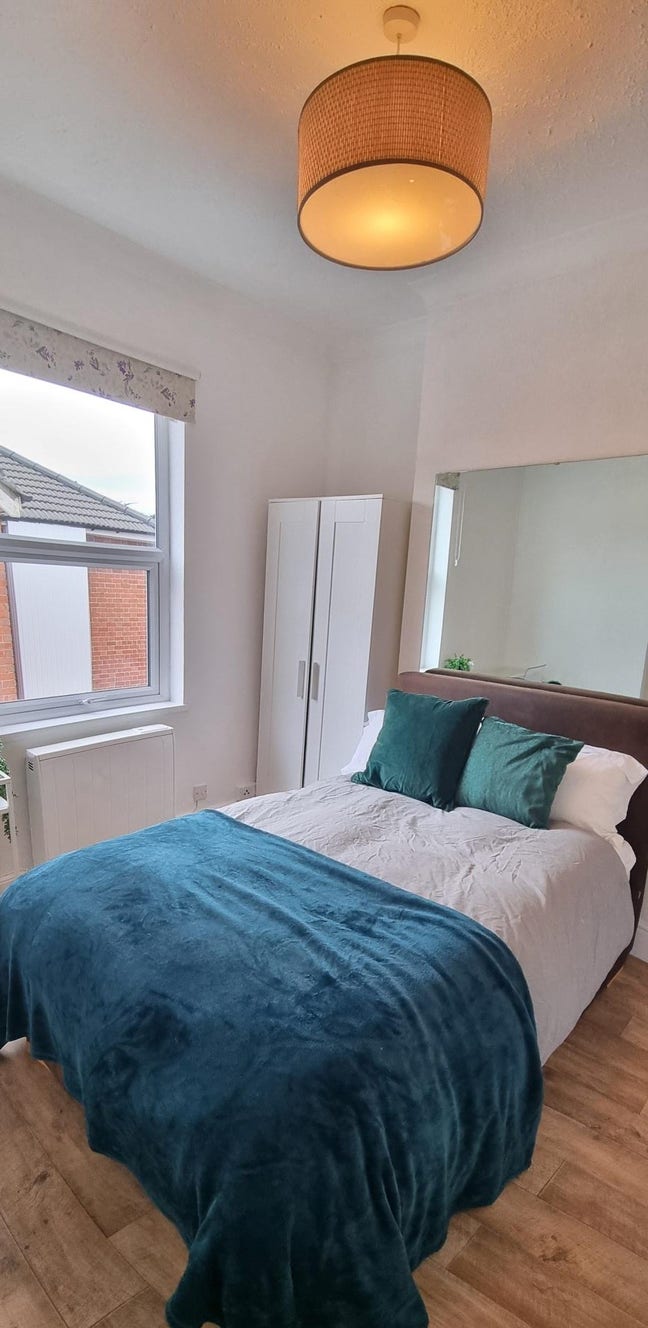 Big comfy cosy room  Main Photo