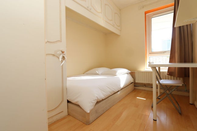 🔥 2 Rooms | Near Canary Wharf | Great Value 🔥 Main Photo