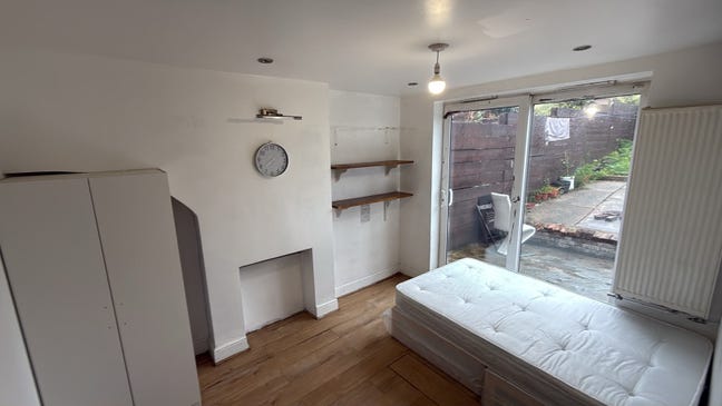 Furnished Room to rent- , HA0 Wembley Main Photo
