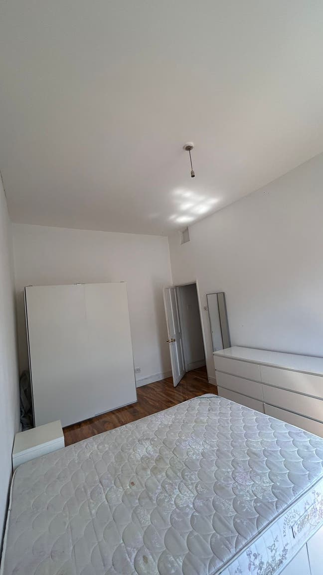 2 Large Double Rooms available in Dalston Main Photo