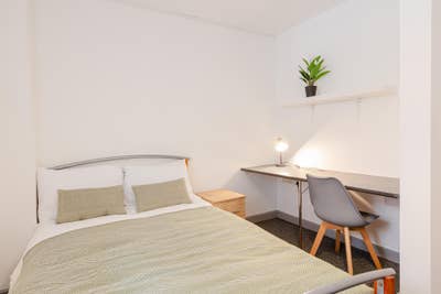 Furnished 2–7-bedroom flatshares bills included Main Photo