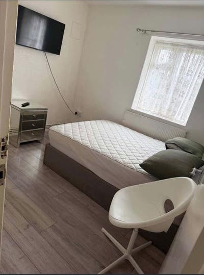 Two Double Rooms Are Available Main Photo