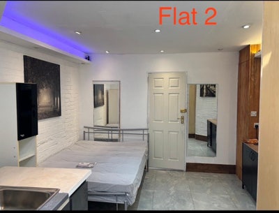 Studio in west Hendon Main Photo