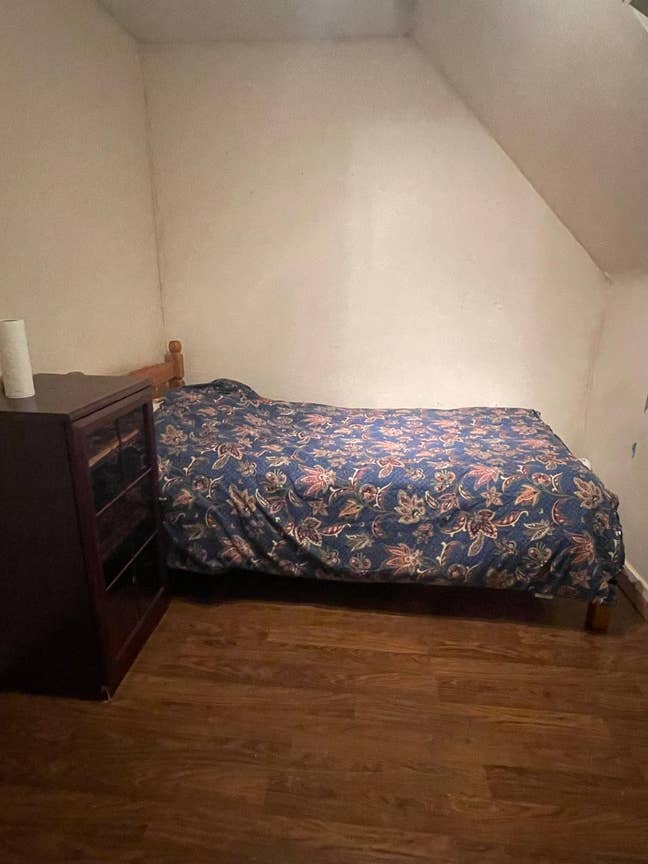 Single room for Female  Main Photo