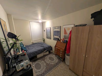 Large Double Bedroom 5 mins from Hampstead Heath! Main Photo