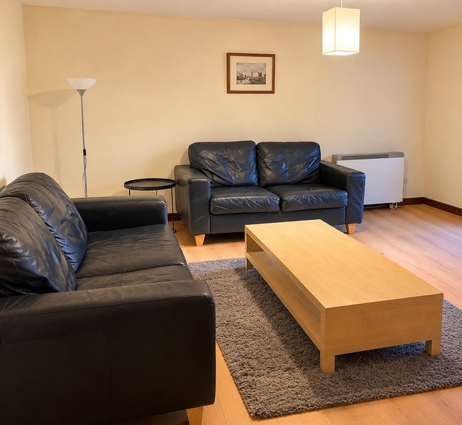 Double & Single Room – Glasgow City Centre Main Photo