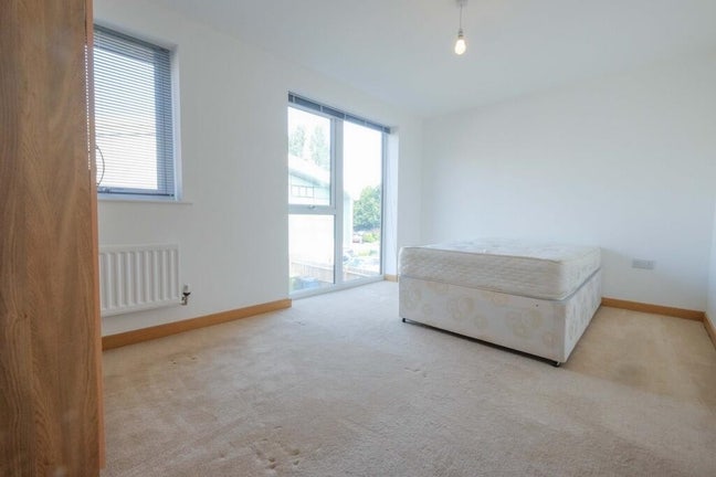 Spacious  double room  Main Photo