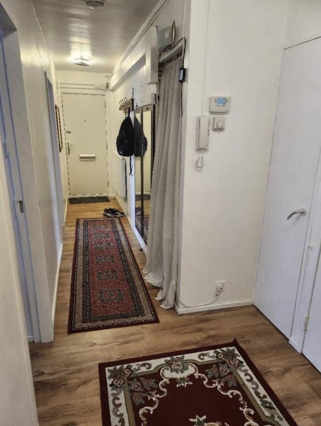Large Double room with fantastic views and balcony Main Photo