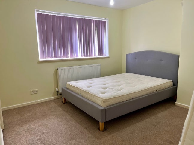 Rooms to Rent Main Photo