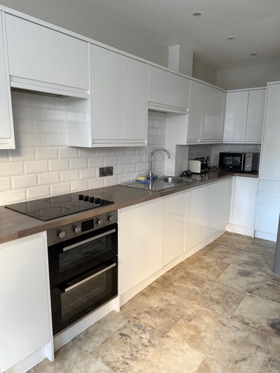 1 bedroom Apartment  Main Photo