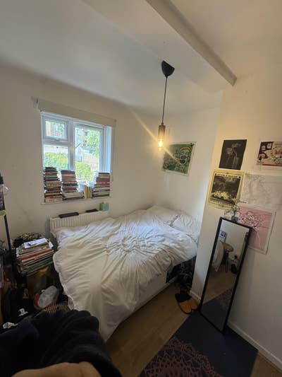 Lovely single room for ongoing in Clapton Main Photo