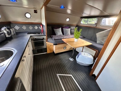 Houseboat avail mon to Friday  Main Photo