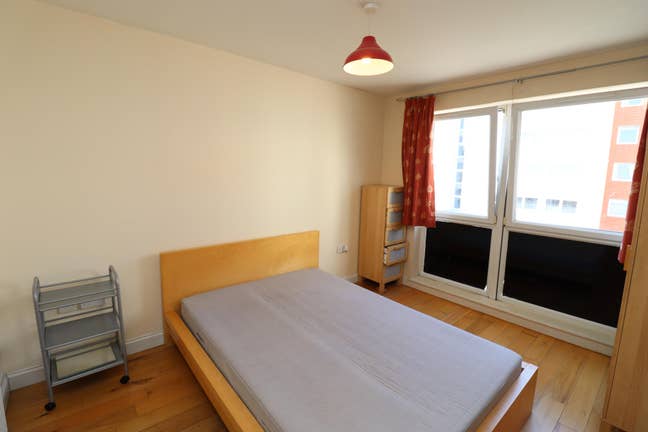 En-Suite Double Room for Couples - private garden  Main Photo