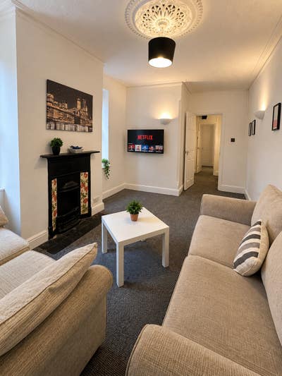 Single Room I All bills Inc I PO4 Main Photo