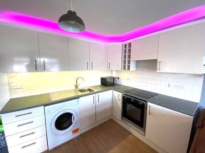 4 Rooms available in Canterbury Main Photo