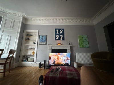 En-Suite room available in Stockbridge Main Photo