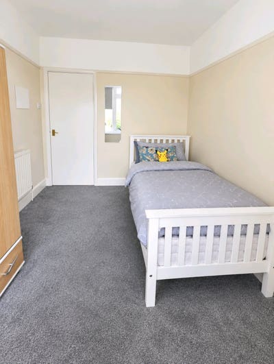 Single Room  Main Photo