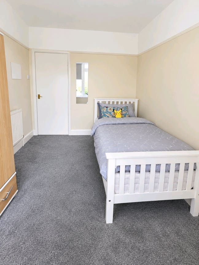 Single Room  Main Photo