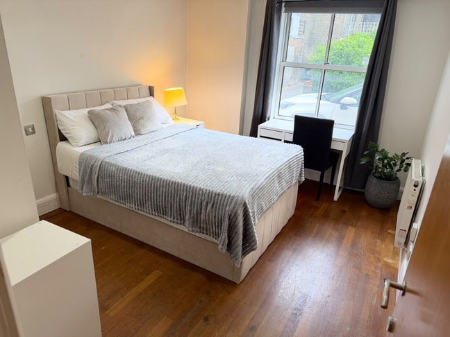 Double Room Available in Marylebone Main Photo