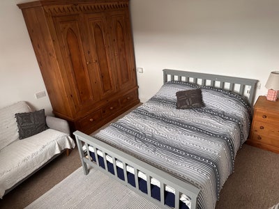Double room available for single occupancy  Main Photo