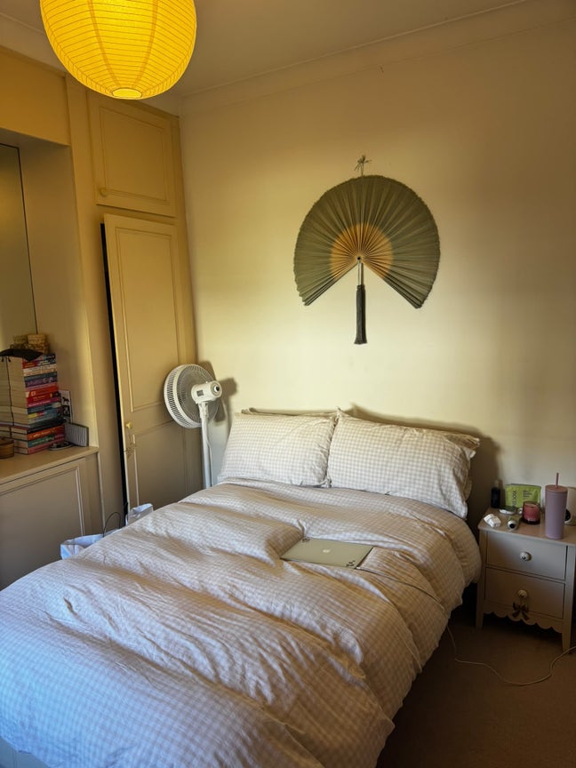 Double Room in Earlsfield Main Photo