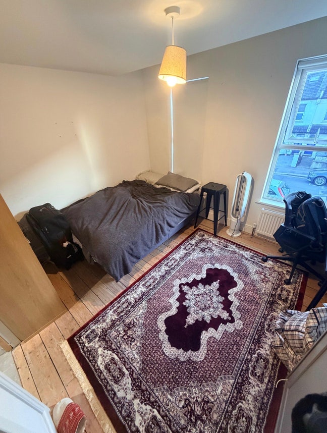 Flatmate wanted for musicians/creatives house Main Photo
