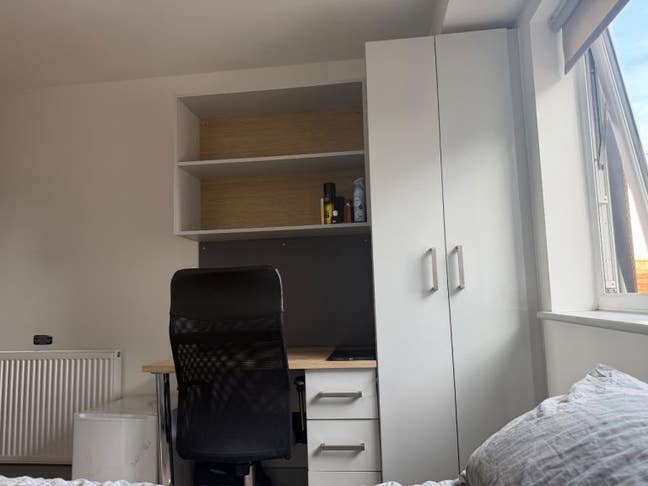 🏡 En-Suite Student Room – Leicester LE2 | &pound;139/We Main Photo