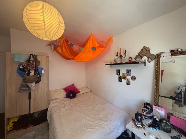 Lovely double room in Peckham  Main Photo