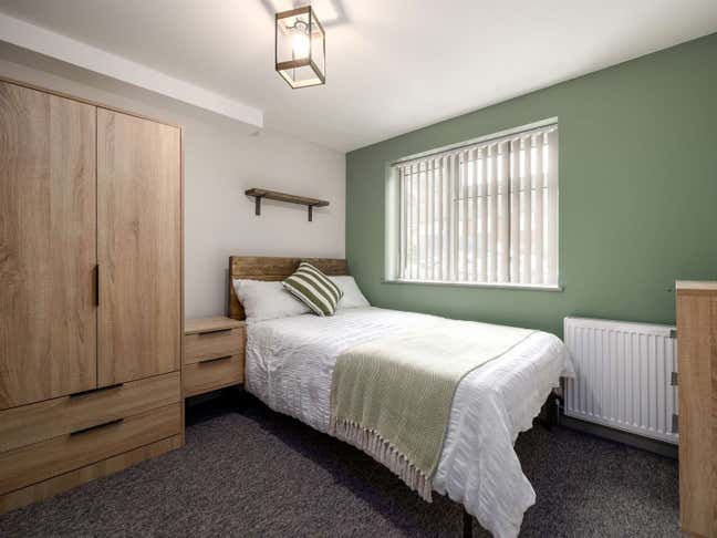 Ensuite Rooms Available 🏡 Cornwallis Close Main Photo