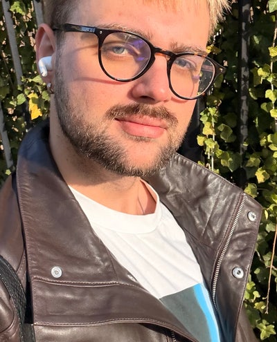 Researcher looking for a new home  Main Photo