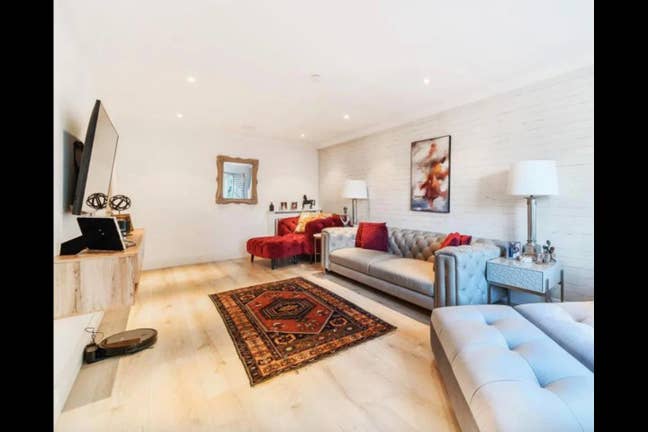 Immaculate 4-Bedroom Duplex – Spacious & Modern Main Photo