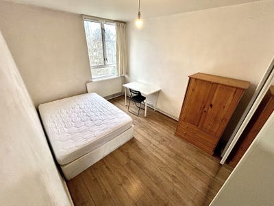 Big Double Room near Aldgate,E1-All Bills Included Main Photo