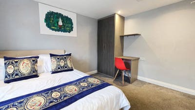 En-Suite double rooms, fully furnished Main Photo