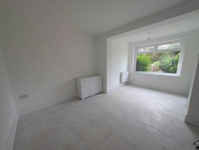 Spacious 3 Bed House in Manchester  Main Photo