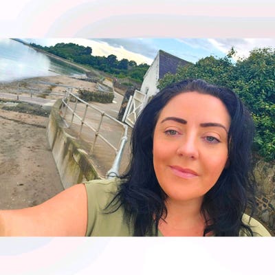 Professional N.irish girl seeking 2nights per week Main Photo
