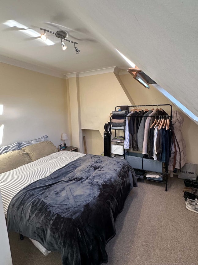 Tooting Bec Room Available  Main Photo