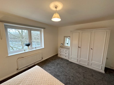 🍁 2 rooms in 4bed terraced house NOW Main Photo