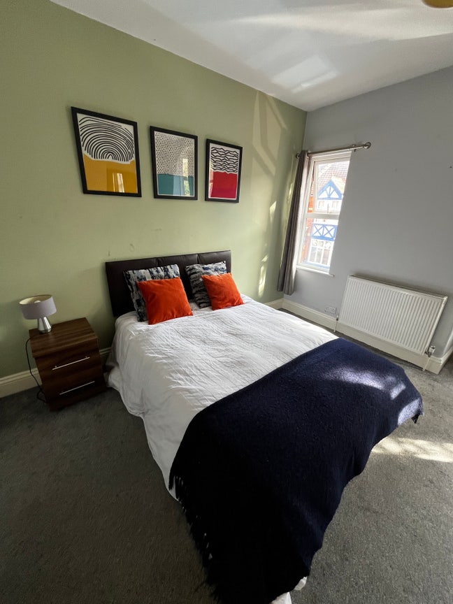 En-suite Double Room Near HPC Pickup Main Photo