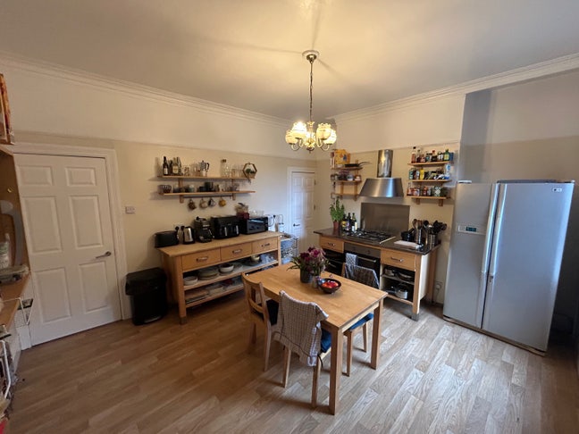 Room for rent in Kirkstall House Share Main Photo